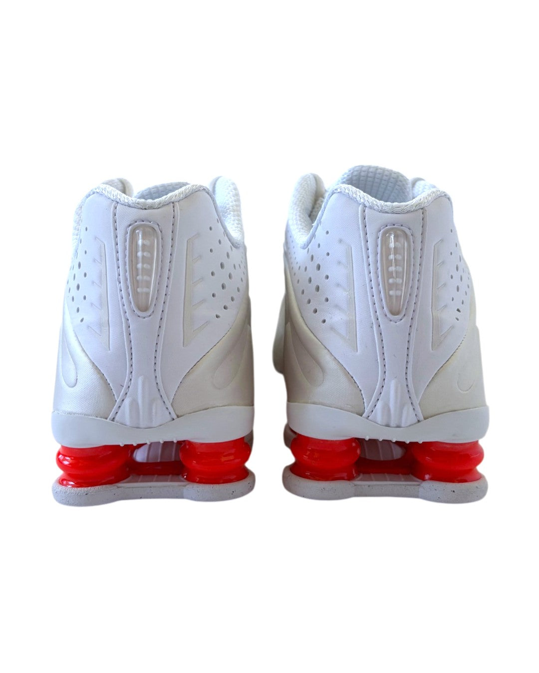 Nike WMNS Shox R4 Sneakers White/Beige/Picante Red 38.5